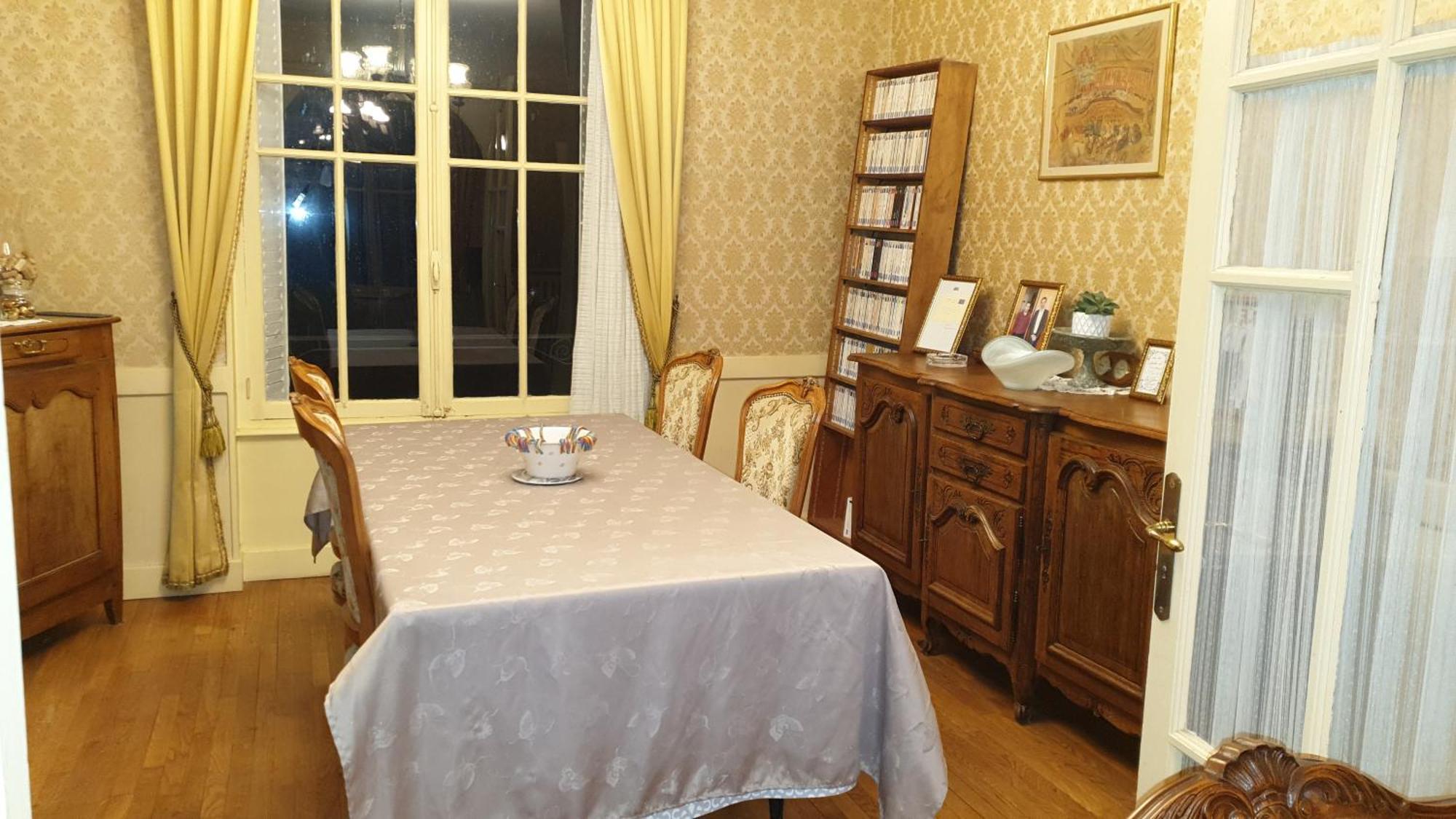 Les Chambres Chez David Riom Luaran gambar