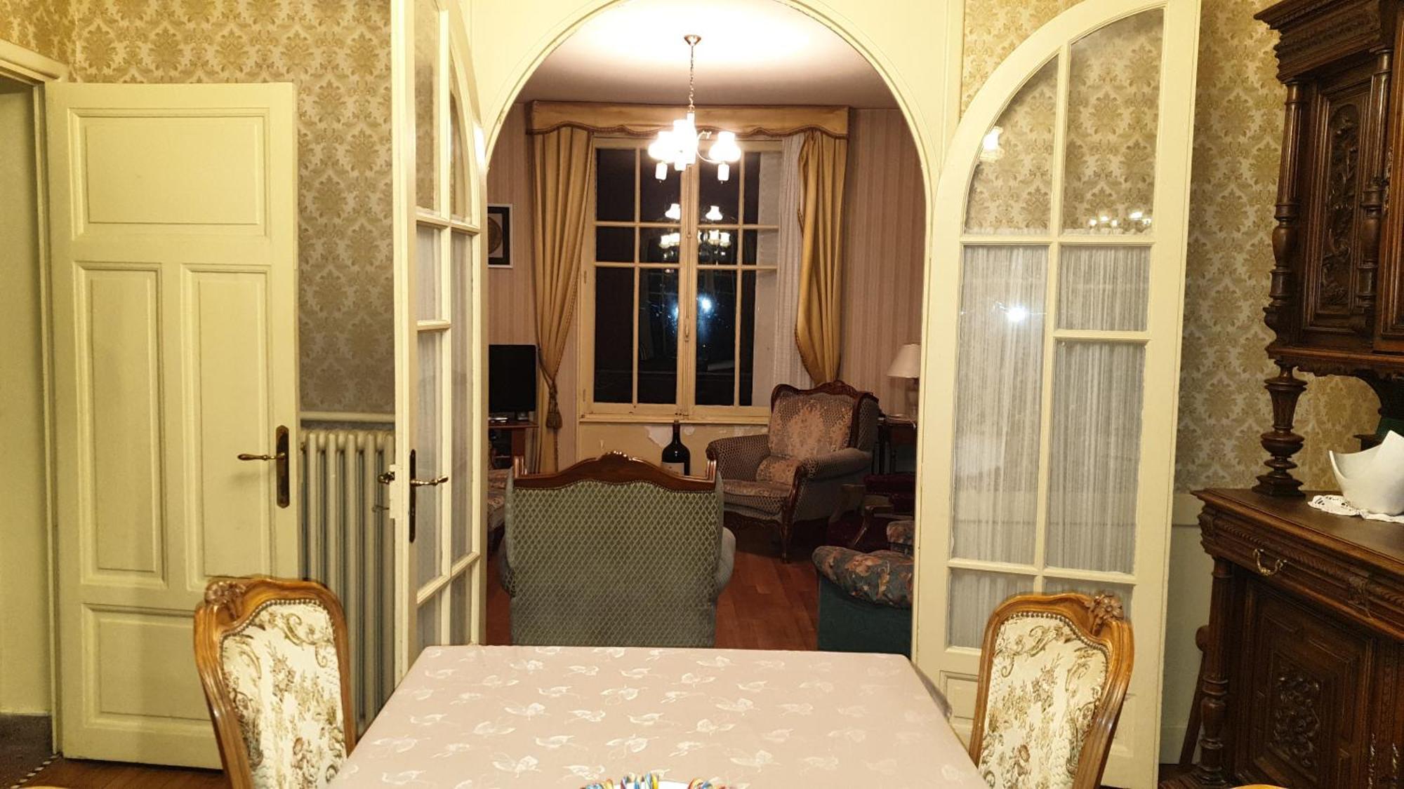 Les Chambres Chez David Riom Luaran gambar